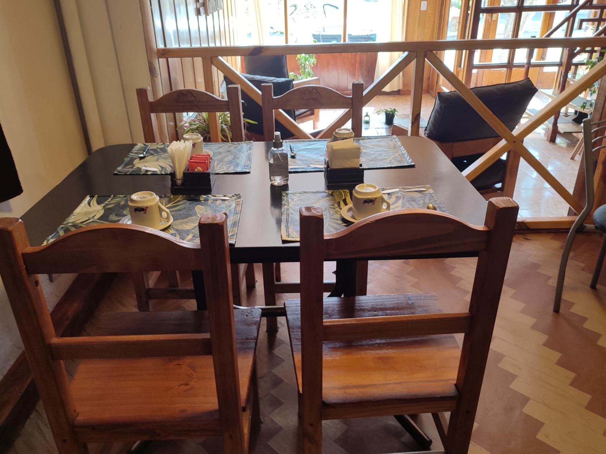 Hotel Alojamiento Curru Leuvu Bariloche Esterno foto